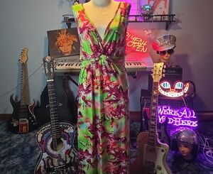 Source Unknown Tropical Floral Maxi Dress